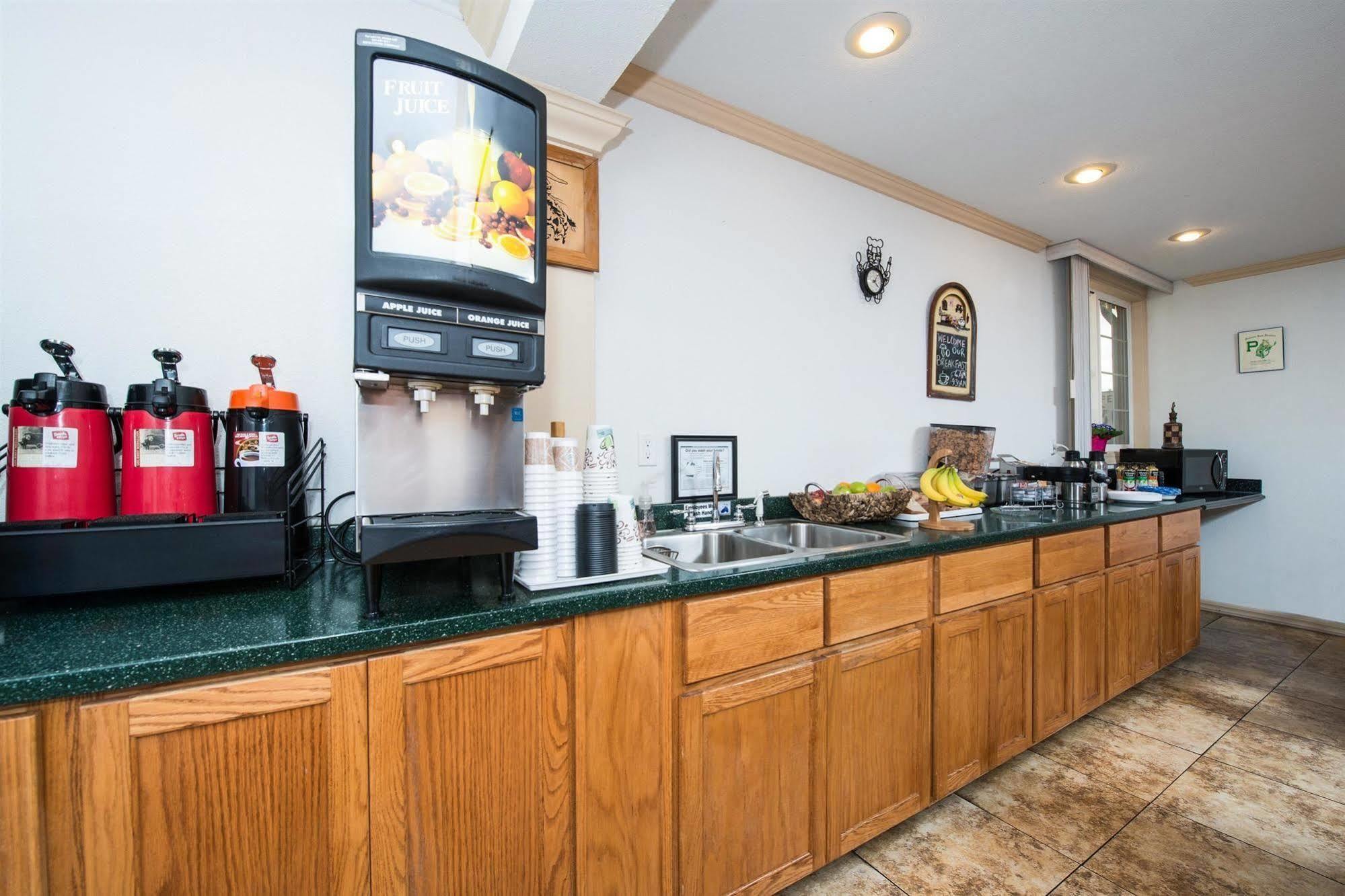 Americas Best Value Inn - Pendleton Esterno foto
