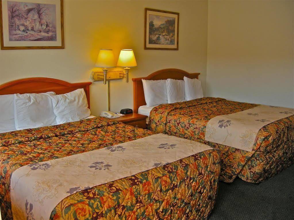 Americas Best Value Inn - Pendleton Esterno foto